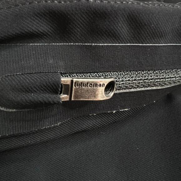 Lululemon Long Workout Gym Shorts in Black Men's Large - Picture 13 of 14